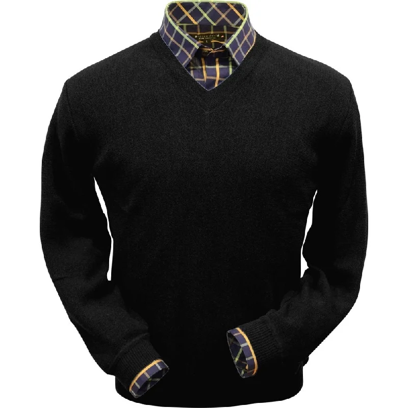 Baby Alpaca 'Links Stitch' V-Neck Sweater in Black by Peru Unlimited Sporty Men's Tennis Sporty Men's Tennis