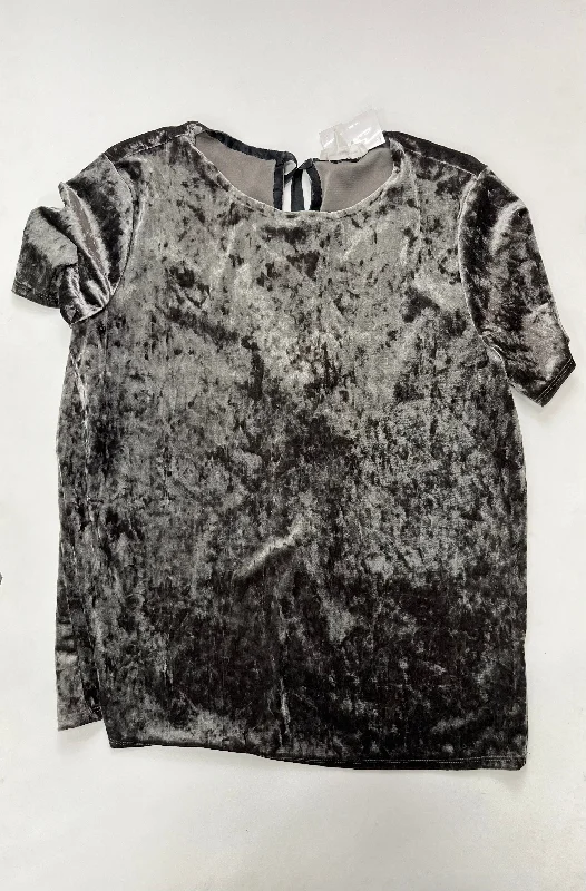 Top Short Sleeve By Beachlunchlounge  Size: M Vacation